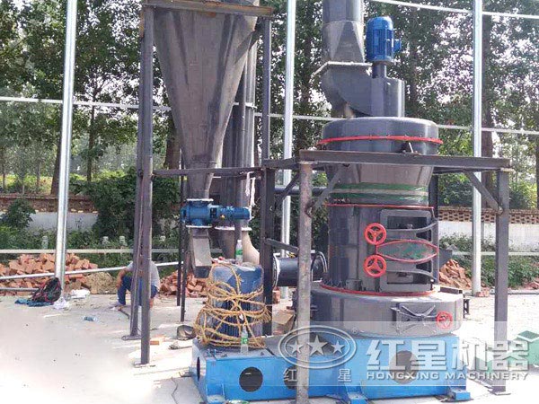 使用雷蒙磨的石英磨粉生產(chǎn)線成本更低 使用雷蒙磨的石英磨粉生產(chǎn)線成本更低